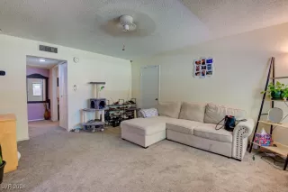 Photo #1: 2606341 Listing