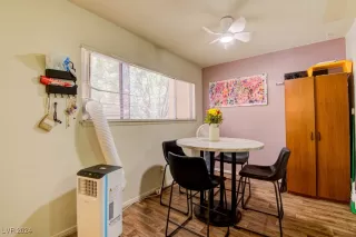 Photo #3: 2606341 Listing