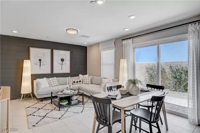 MLS: 2606343 Condo For Sale