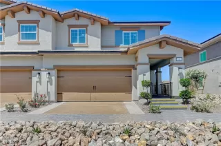 Photo #4: 2606343 Listing