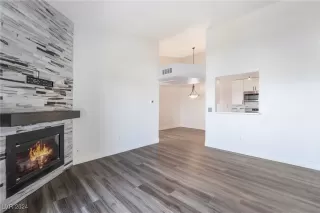 Photo #2: 2606346 Listing 