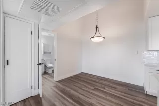 Photo #4: 2606346 Listing 