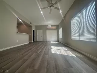 Photo #4: 2606351 Listing 