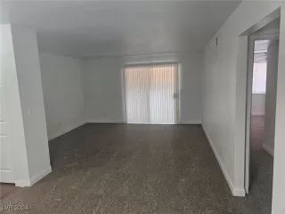 Photo #1: 2606360 Listing 