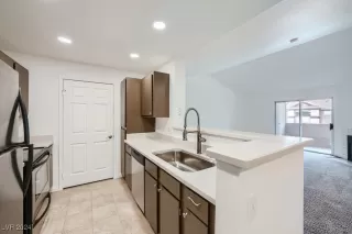 Photo #3: 2606450 Listing 