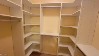 Photo #4: 2606480 Listing