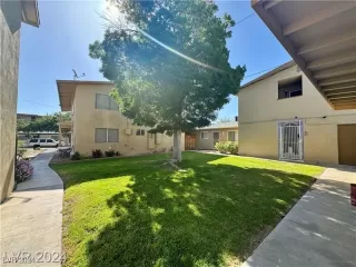 Photo #1: 2606512 Listing