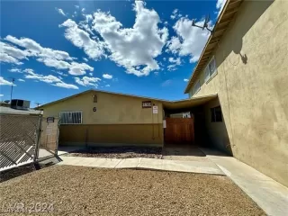 Photo #4: 2606512 Listing