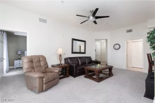 Photo #3: 2606515 Listing 