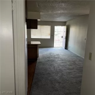 Photo #4: 2606520 Listing 