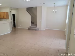 Photo #2: 2606540 Listing 