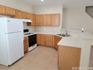 Photo #6: 2606540 Listing 