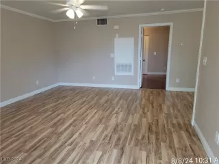 Photo #2: 2606542 Listing 