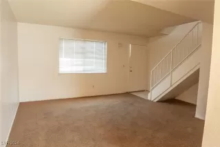 Photo #4: 2606560 Listing 