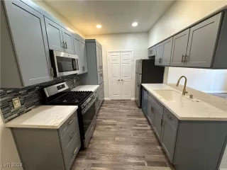 Photo #2: 2606573 Listing 