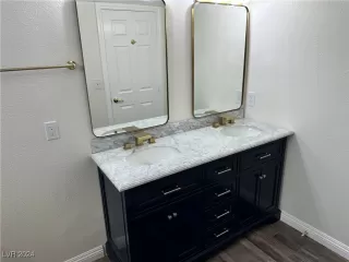 Photo #5: 2606573 Listing 