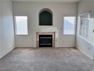 Photo #4: 2606598 Listing 