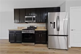 Photo #3: 2606606 Listing 