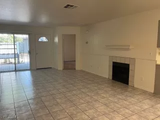 Photo #1: 2606633 Listing 