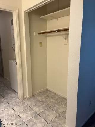 Photo #4: 2606633 Listing 