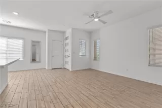 Photo #6: 2606660 Listing