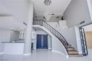 Photo #5: 2606741 Listing 