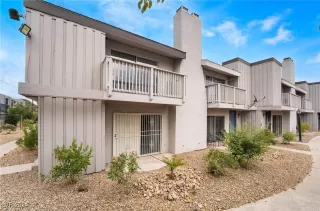 Photo #1: 2606747 Listing