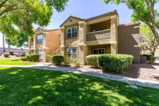 Photo #1: 2606820 Listing 