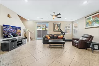 Photo #5: 2606910 Listing 