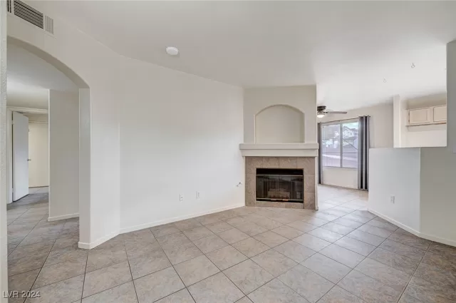 MLS: 2606947 Condo For Sale