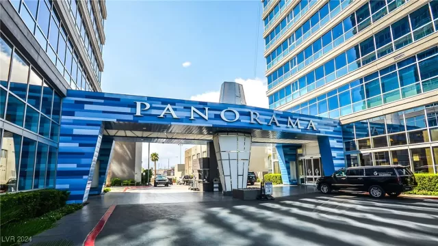 MLS: 2606950 Condo For Sale