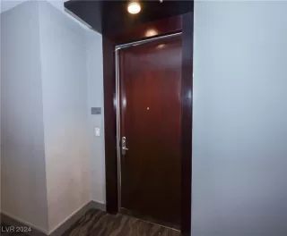 Photo #4: 2606950 Listing 