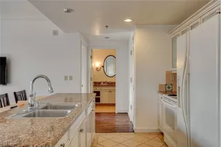 Photo #3: 2606974 Listing 