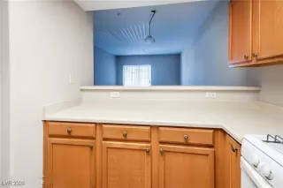 Photo #5: 2606989 Listing 