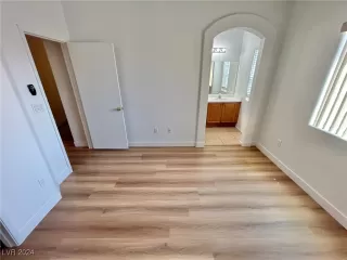 Photo #6: 2606990 Listing 