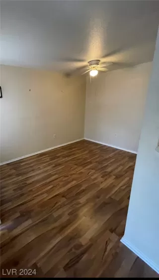 Photo #2: 2607006 Listing 