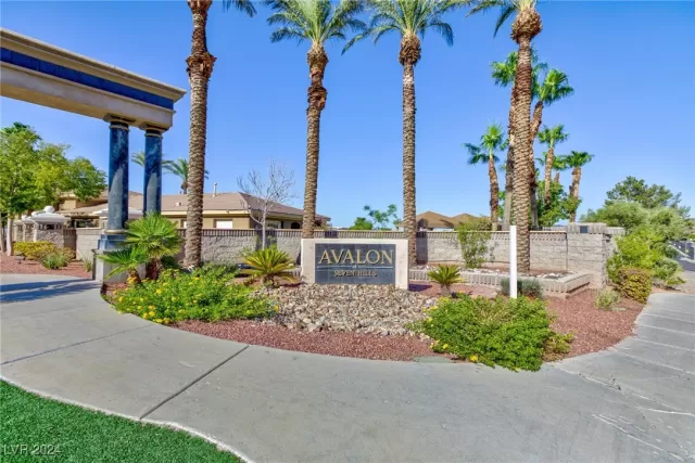 MLS: 2607021 Condo For Sale