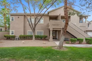 Photo #1: 2607067 Listing 