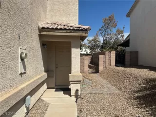 Photo #3: 2607069 Listing 