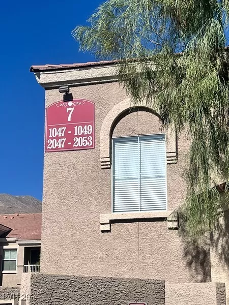 MLS: 2607078 Condo For Sale