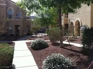 Photo #1: 2607078 Listing 