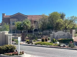 Photo #4: 2607078 Listing 