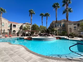 Photo #6: 2607078 Listing 