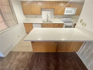 Photo #1: 2607105 Listing 