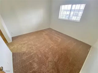 Photo #3: 2607105 Listing 