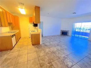 Photo #2: 2607120 Listing 