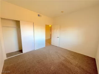 Photo #6: 2607120 Listing 