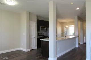 Photo #3: 2607169 Listing 