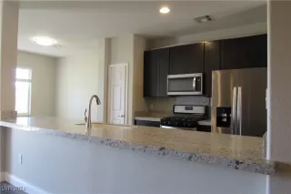 Photo #4: 2607169 Listing 