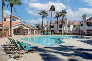 Photo #1: 2607210 Listing 